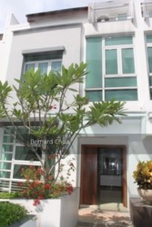 Binjai Crest (D21), Terrace #182467682